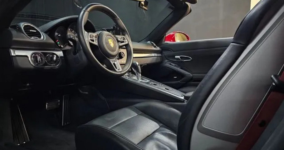 Porsche 718 