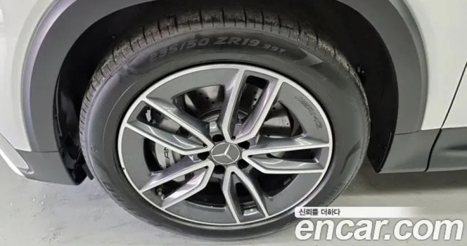 Mercedes-Benz Glb-Class 