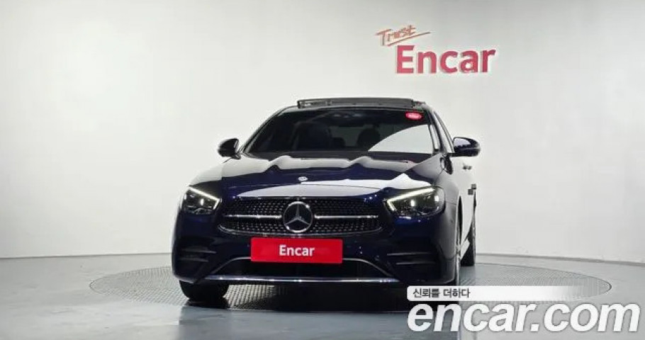 Mercedes-Benz E-Class 