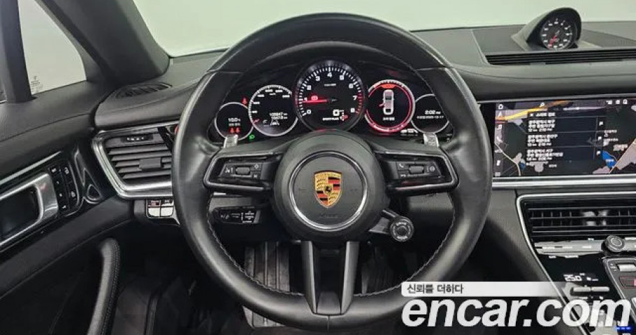 Porsche Panamera 