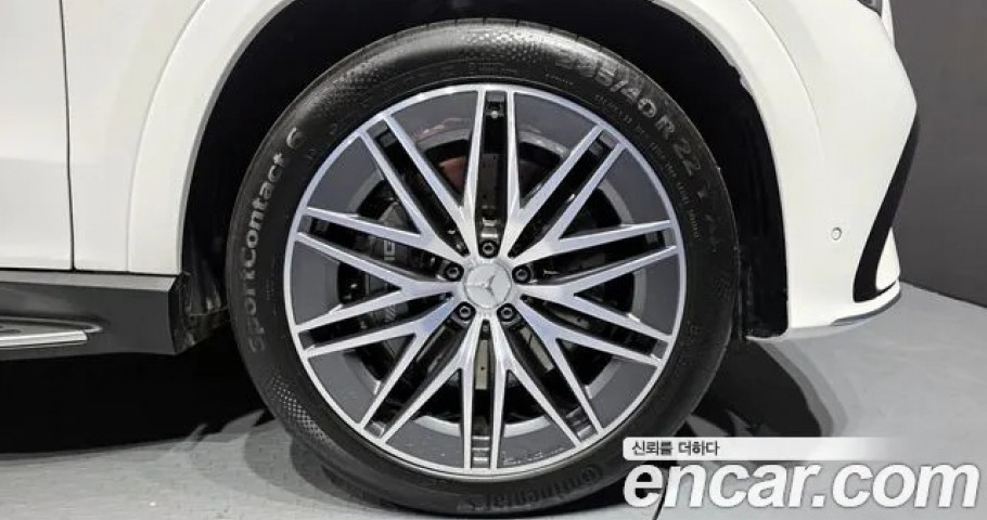 Mercedes-Benz GLE-Class 