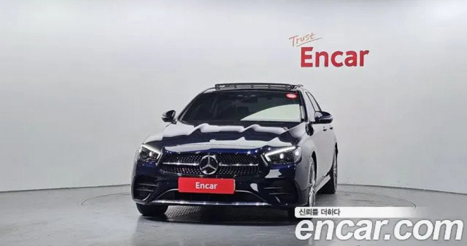 Mercedes-Benz E-Class 