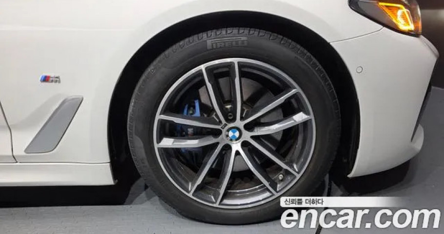 Bmw 5-Series 