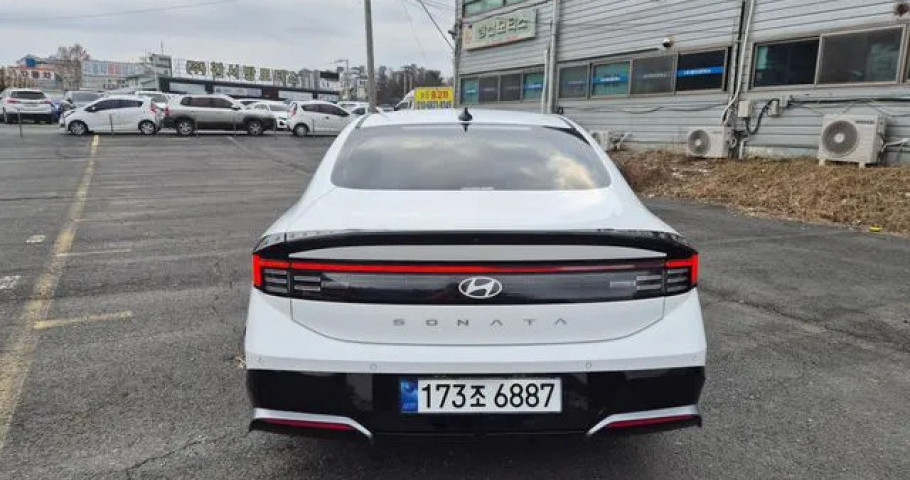 Hyundai Sonata 