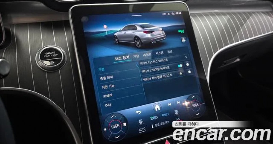 Mercedes-Benz C-Class 