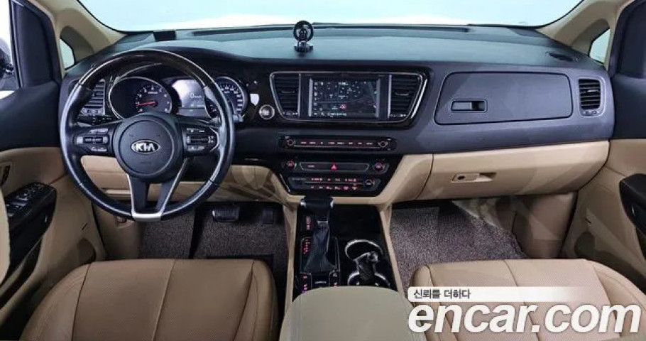Kia Carnival 