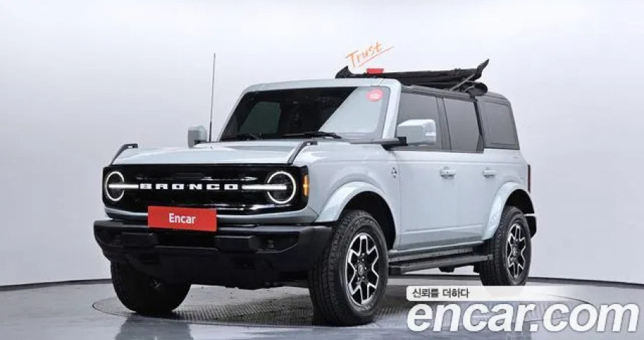 Ford Bronco 