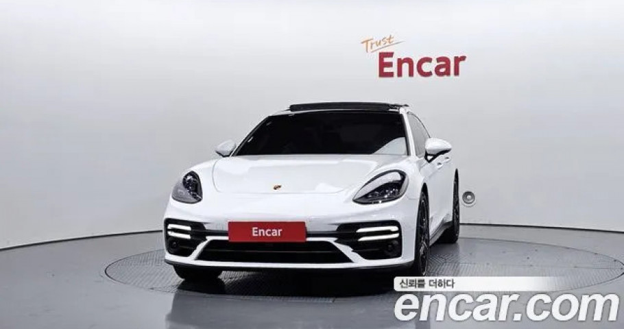 Porsche Panamera 