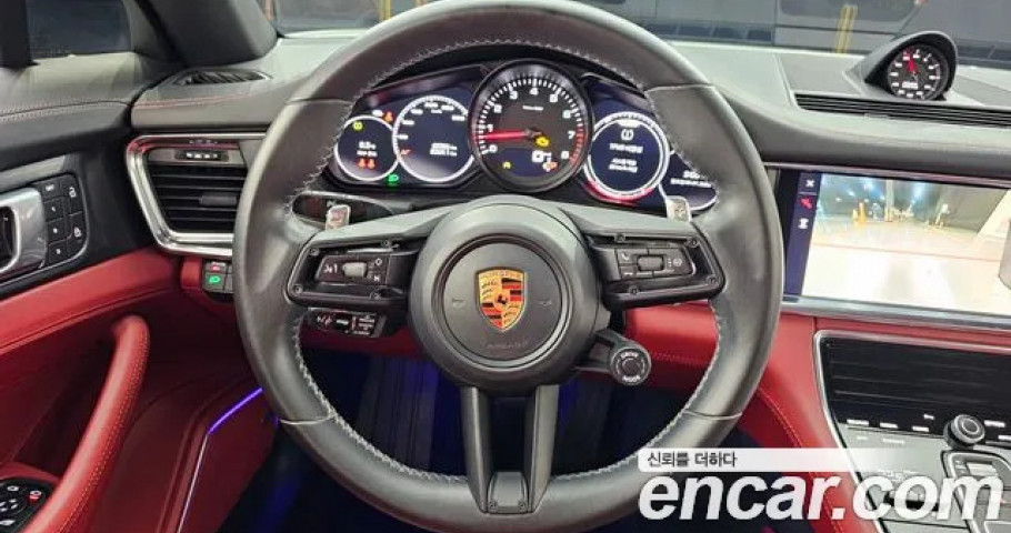 Porsche Panamera 