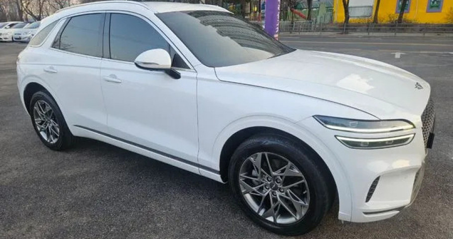 Genesis Gv70 