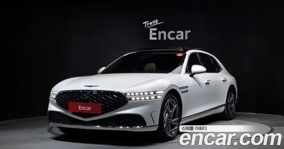 Genesis G90 