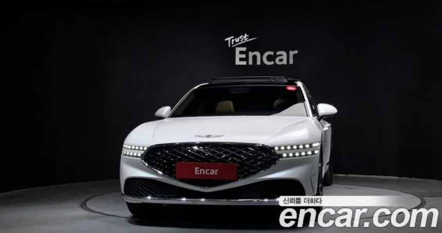 Genesis G90 
