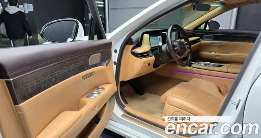 Genesis G90 
