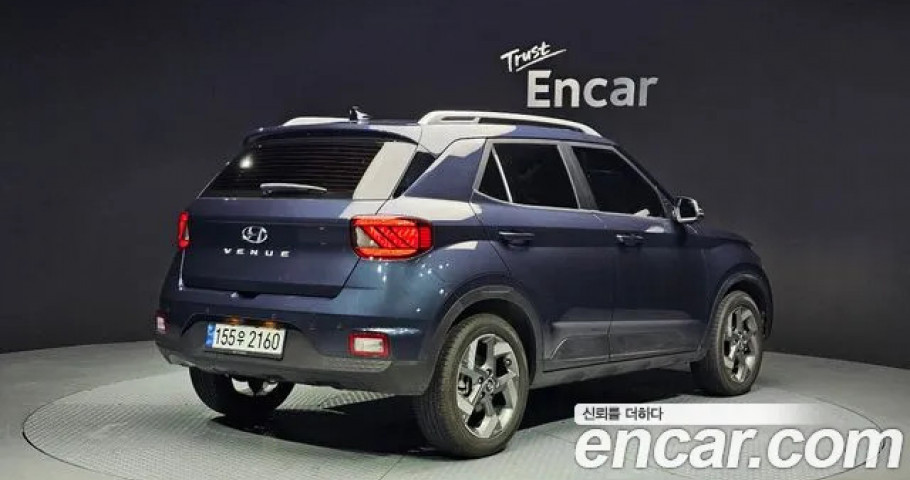Hyundai Venue 