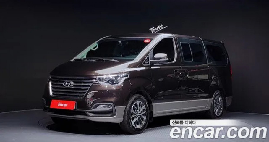 Hyundai Starex 