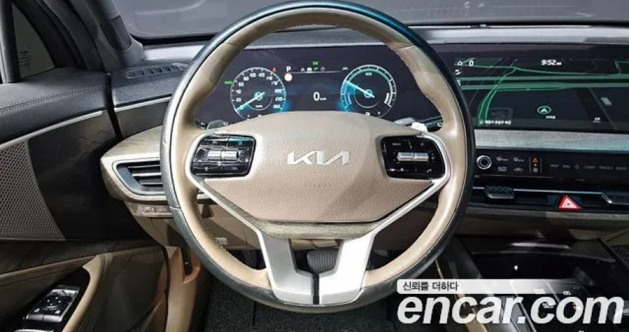 Kia K8 