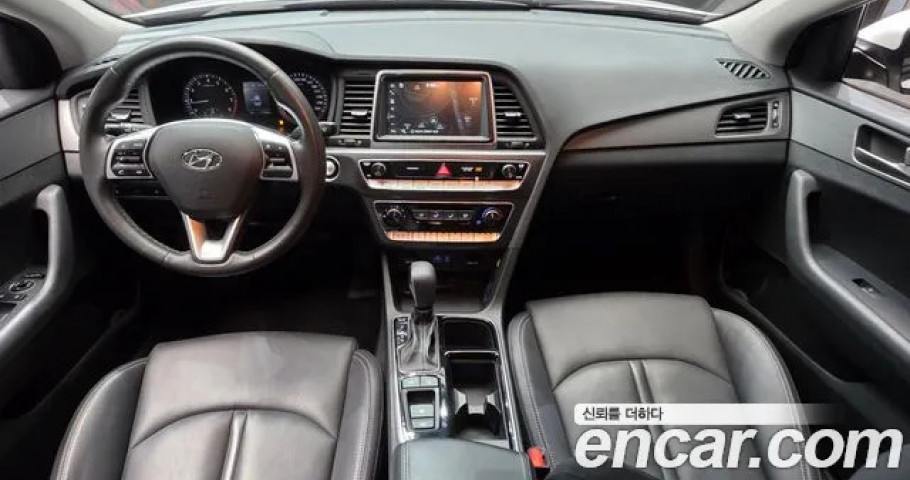 Hyundai Sonata 