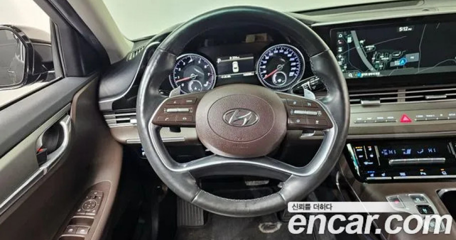 Hyundai Grandeur 