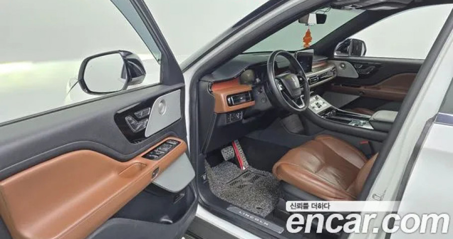 Lincoln Aviator 