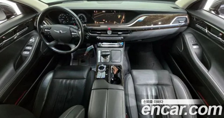 Genesis G90 