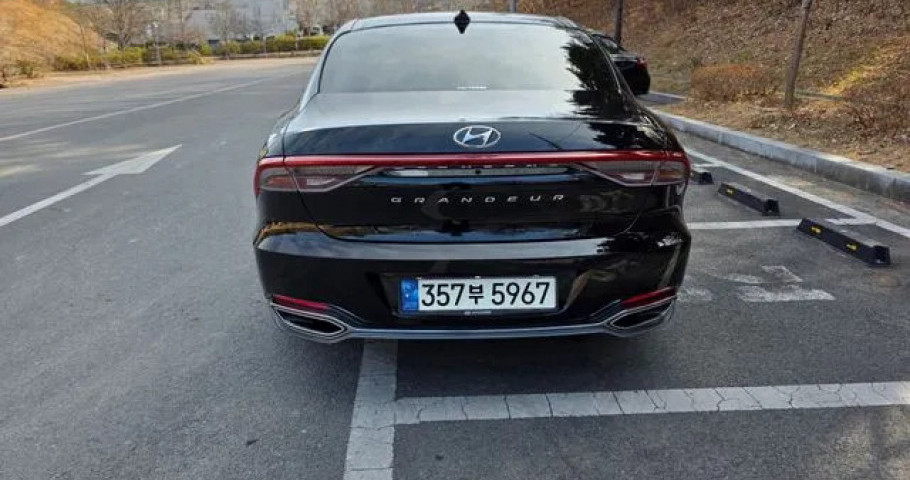 Hyundai Grandeur 