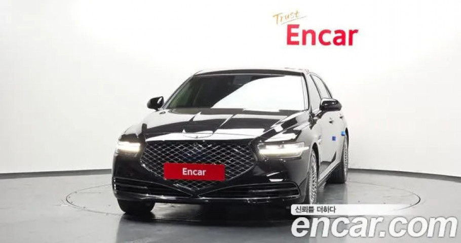 Genesis G90 