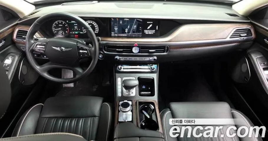Genesis G90 