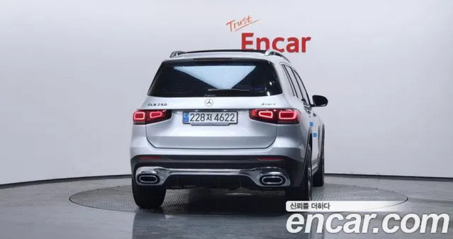 Mercedes-Benz Glb-Class 