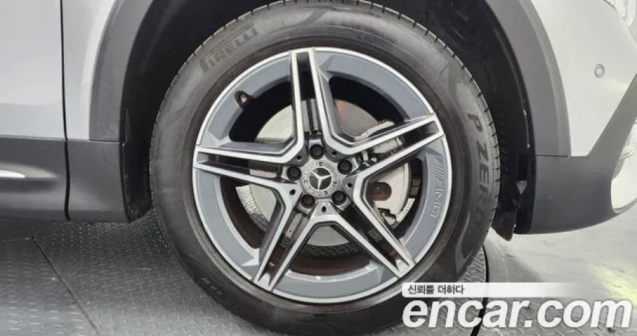 Mercedes-Benz Glb-Class 