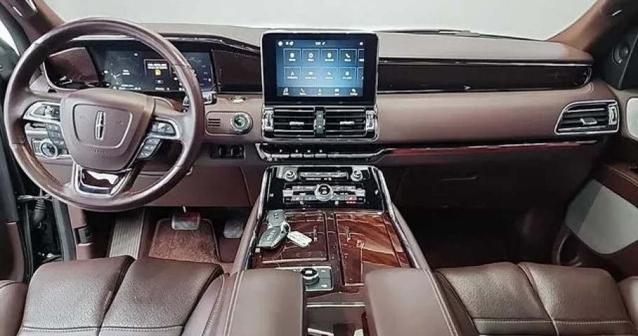 Lincoln Navigator 