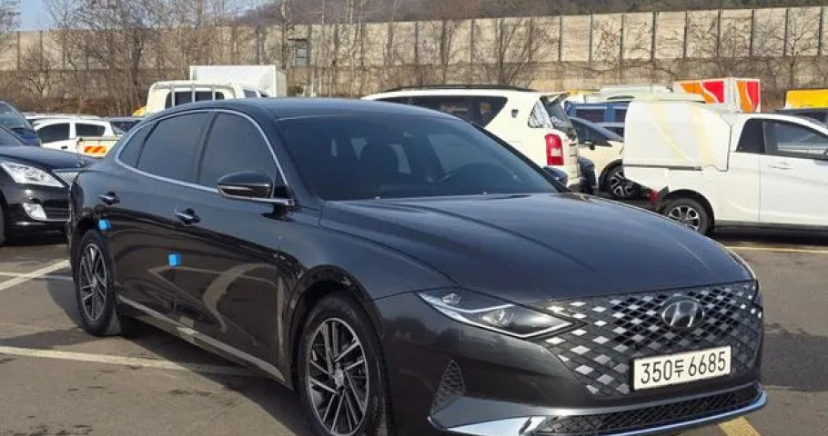 Hyundai Grandeur 