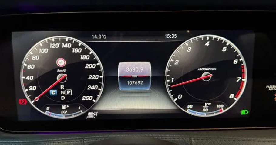 Mercedes-Benz S-Class 