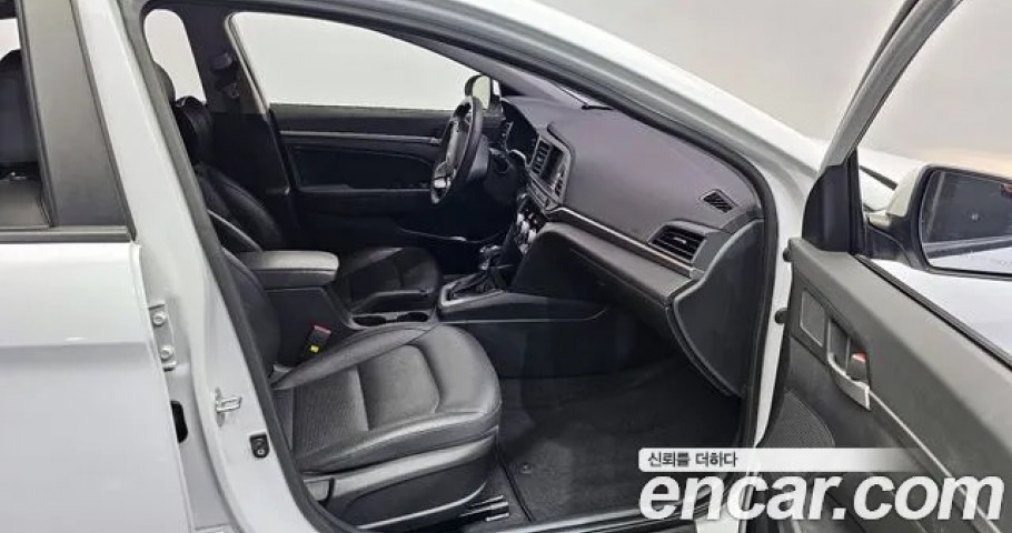 Hyundai Avante (Elantra) 