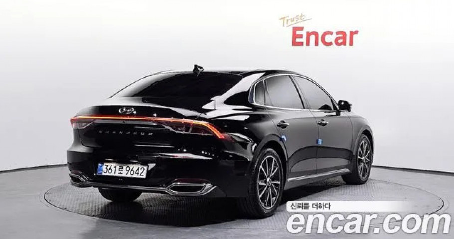 Hyundai Grandeur 