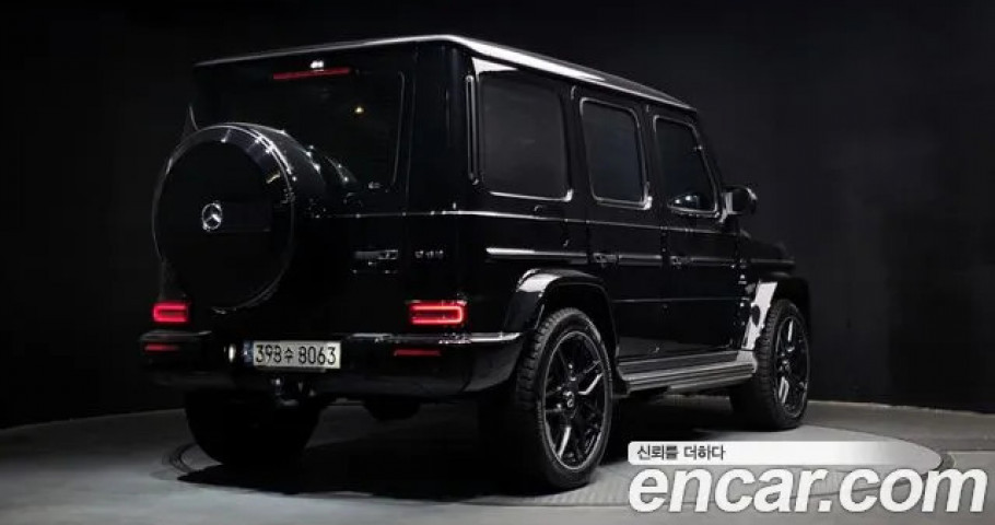 Mercedes-Benz G-Class 