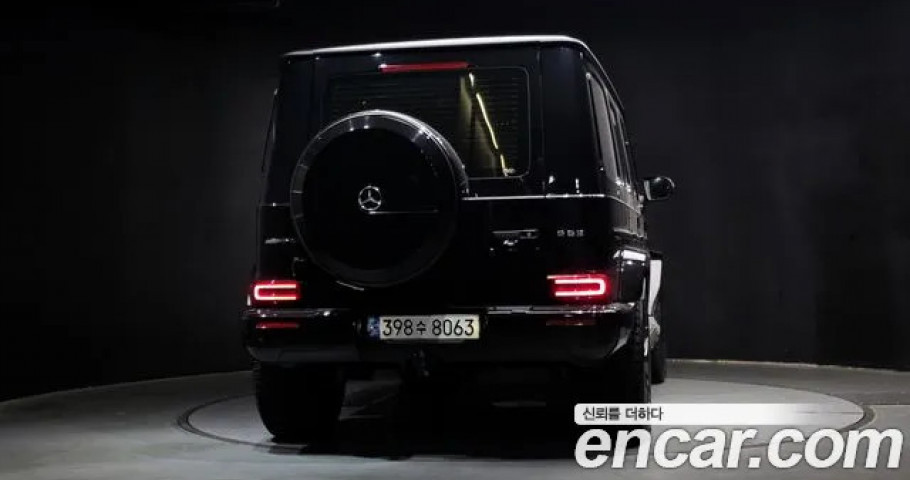 Mercedes-Benz G-Class 