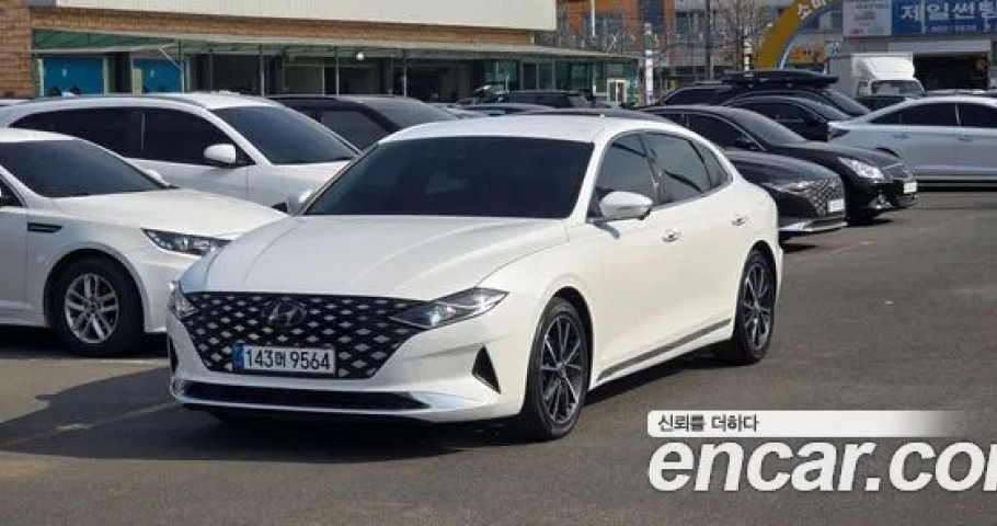 Hyundai Grandeur 