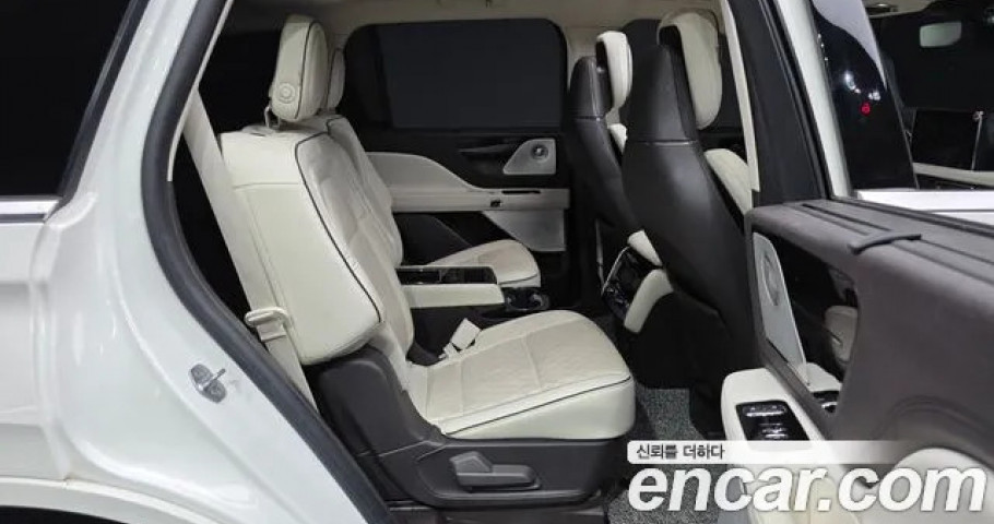 Lincoln Aviator 