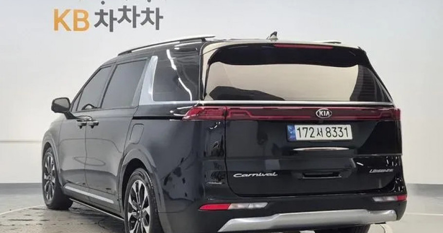 Kia Carnival 