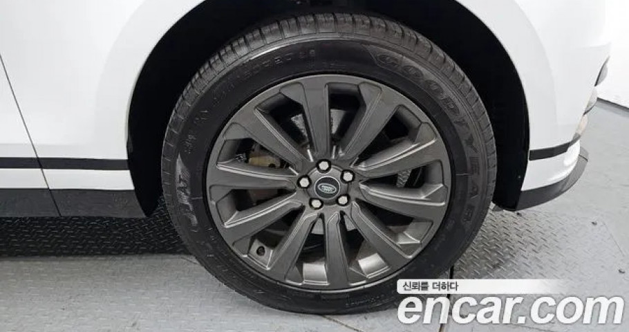 Land Rover Range Rover Velar 