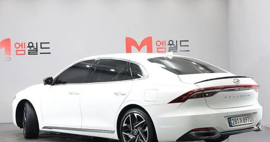 Hyundai Grandeur 