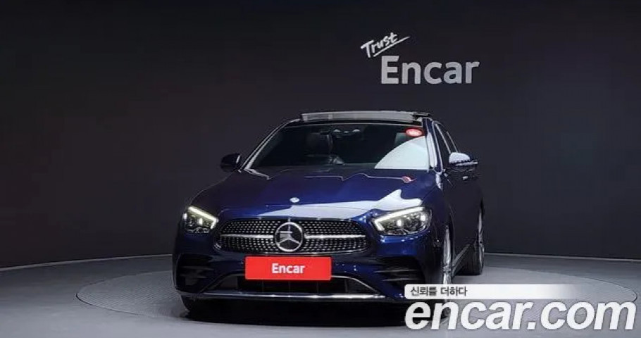 Mercedes-Benz E-Class 