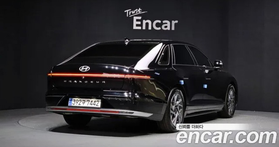Hyundai Grandeur 