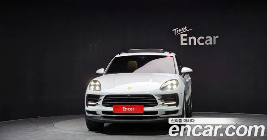 Porsche Macan 