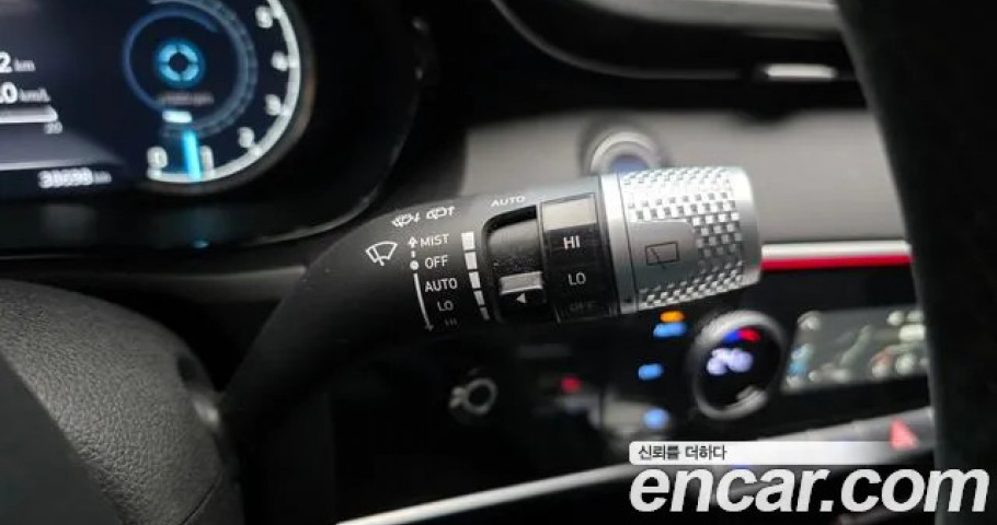 Genesis Gv70 