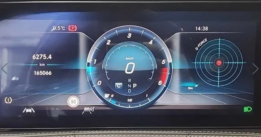 Mercedes-Benz S-Class 