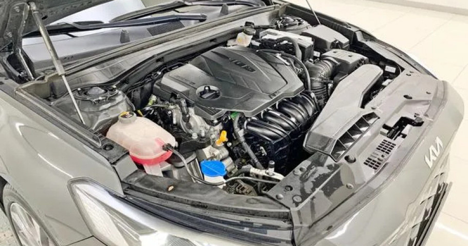 Kia K8 
