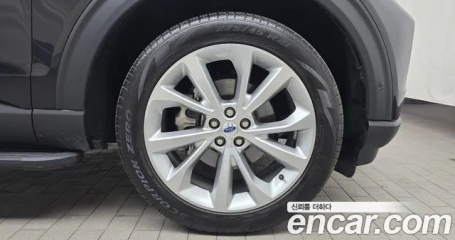 Ford Explorer 