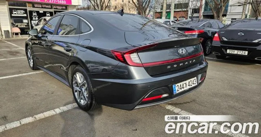 Hyundai Sonata 