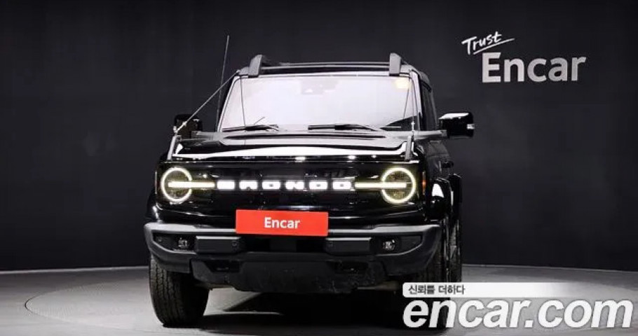Ford Bronco 